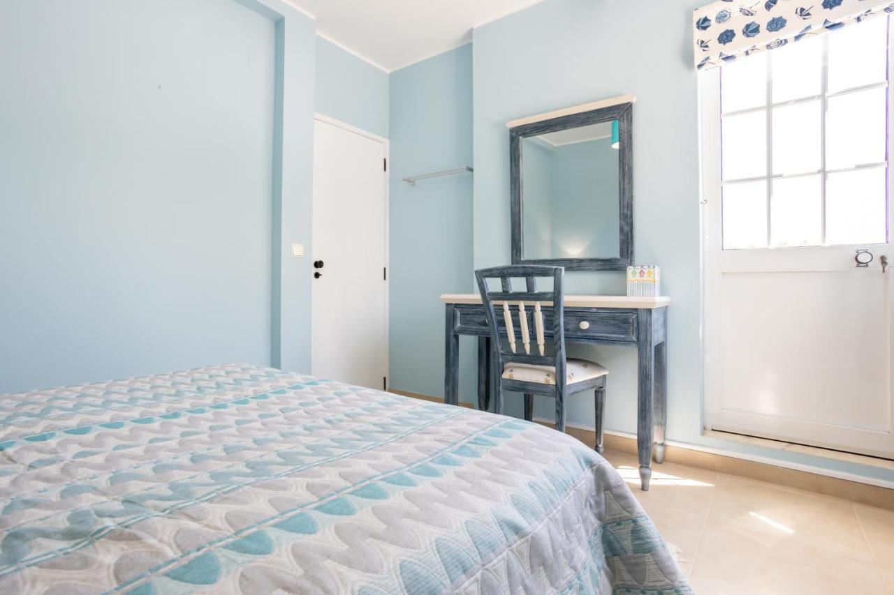 Newly Renovated 2 Bedroom Townhouse - Close To Salema Beach ภายนอก รูปภาพ